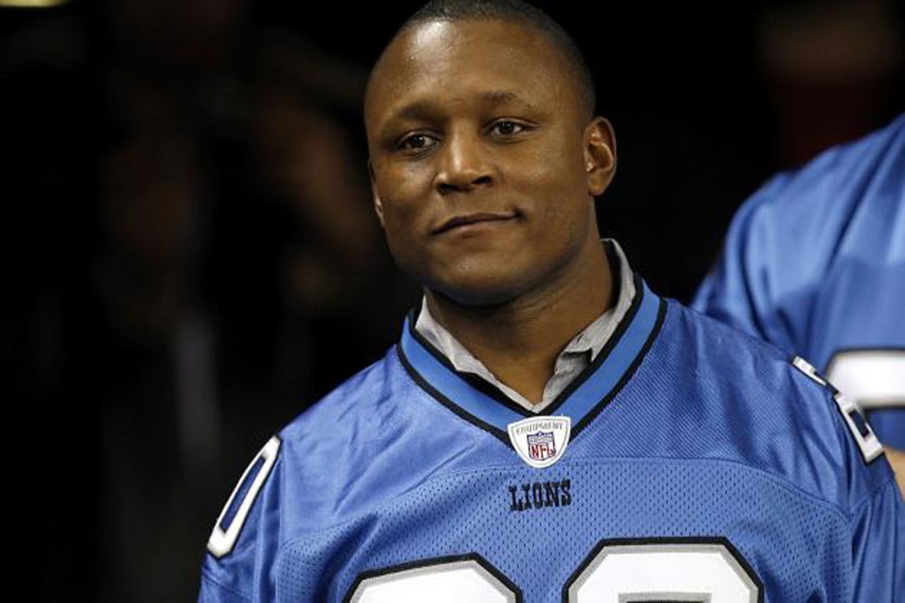 Barry Sanders
Former Detroit Lions running back
“I was at the zoo and came upon a father and son at the grizzly exhibit. I sat down on the bench to rest for a bit and the dad sat next to me. I looked over and saw Barry Sanders.” – TheBimpo
“My parents told me that I played with Barry Sanders son at a family fun Center in Waterford when I was like 8 years old. He was there with his kid and everybody was surprisingly chill about it, nobody approached him and asked him for an autograph or a picture or anything.”  – Grand-Philosophy125
“Barry Sanders at DTW. He was behind me getting through TSA. I just said ‘Congrats on the Madden cover.’ It was right after he was voted to be on the cover of the 25th anniversary of Madden.” – YellgoDuck