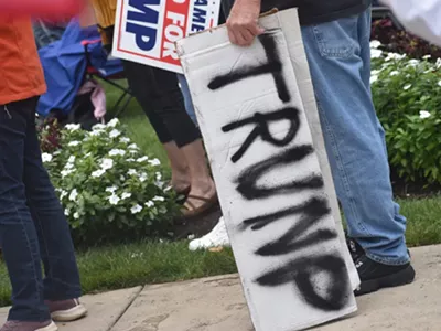 A misspelled Trump sign at the right-wing rally calling for a so-called “audit” of the 2020 election at the Michigan Capitol, Oct. 12, 2021.