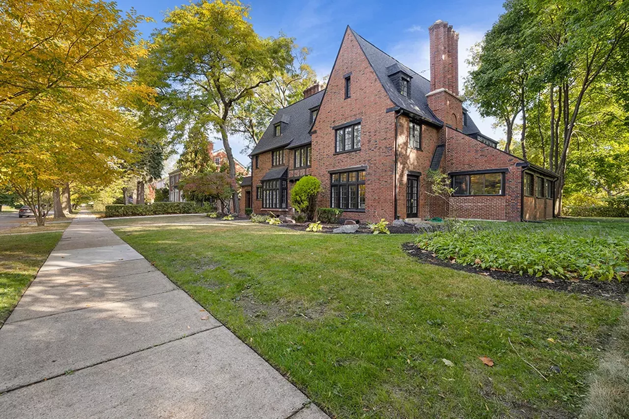 Image: Restored Detroit home near Manoogian Mansion gets price cut