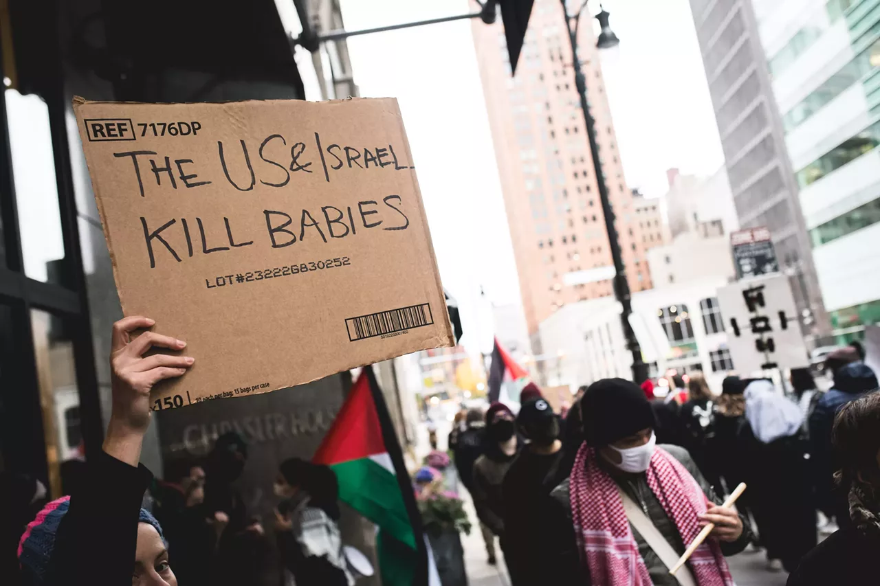 Image: Shut it Down for Palestine protest outside of Debbie Stabenow's office calls for a 'Ceasefire Now'