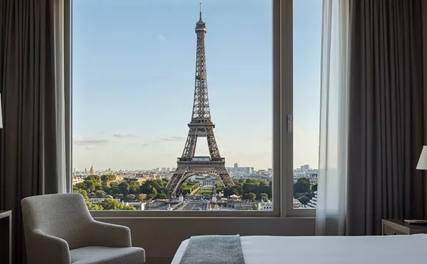 Image: Staying in the Most Beautiful Hotels with Eiffel Tower Views