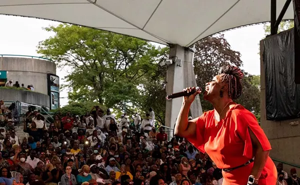 Singer Regina Belle performs at The Aretha Franklin Amphitheatre in 2021.