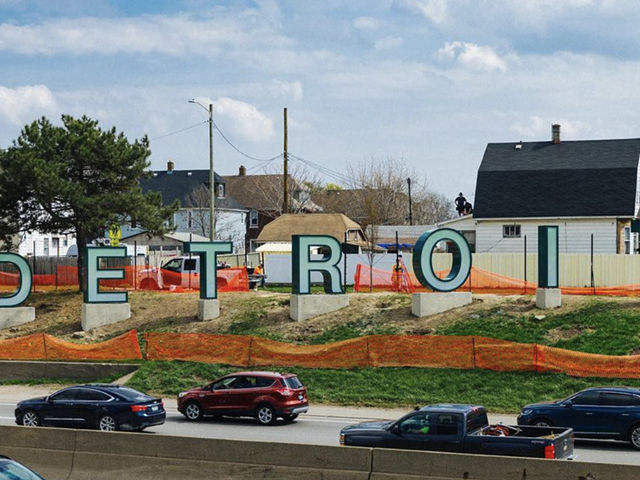 The best social media reactions to Detroit’s new ‘Hollywood’ sign