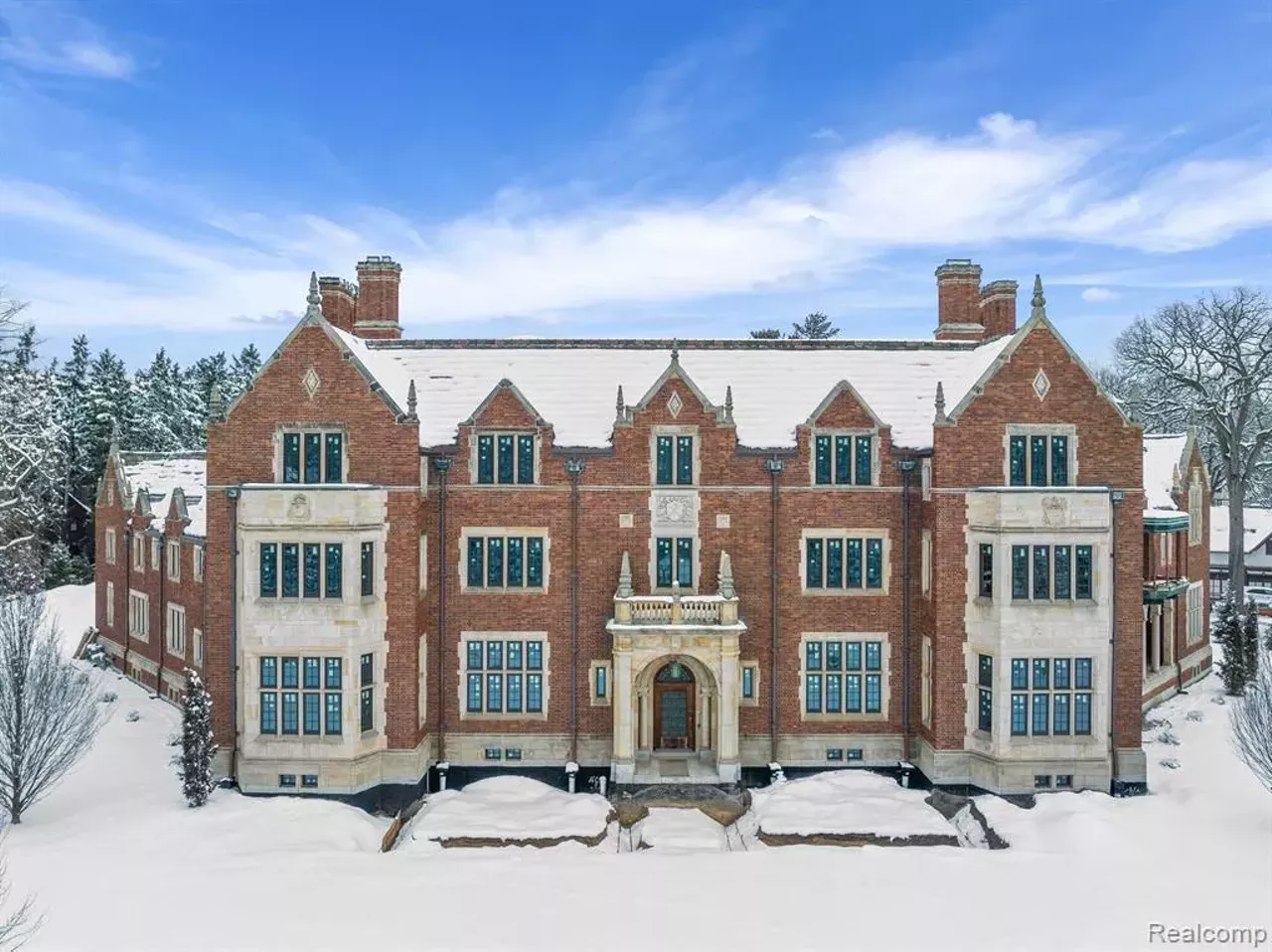 Image: The Bishop Mansion in Detroit is for sale for nearly $9 million [PHOTOS]