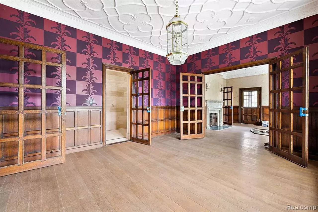 Image: The Bishop Mansion in Detroit is for sale for nearly $9 million [PHOTOS]