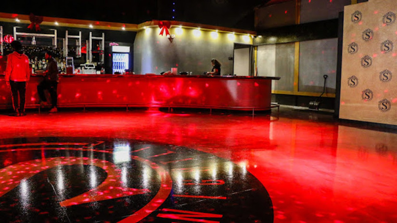 Stateum Nightlife
77 S. Main St., Mount Clemens; 586-690-8260
Stateum reignited nightlife in Mount Clemens. With more than 10,000 square feet, the club includes a large dance floor, lavish decor, multi-level booths, and a variety of music formats.