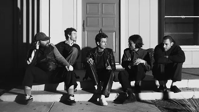 Image: The Neighbourhood: THE WOURLD TOUR