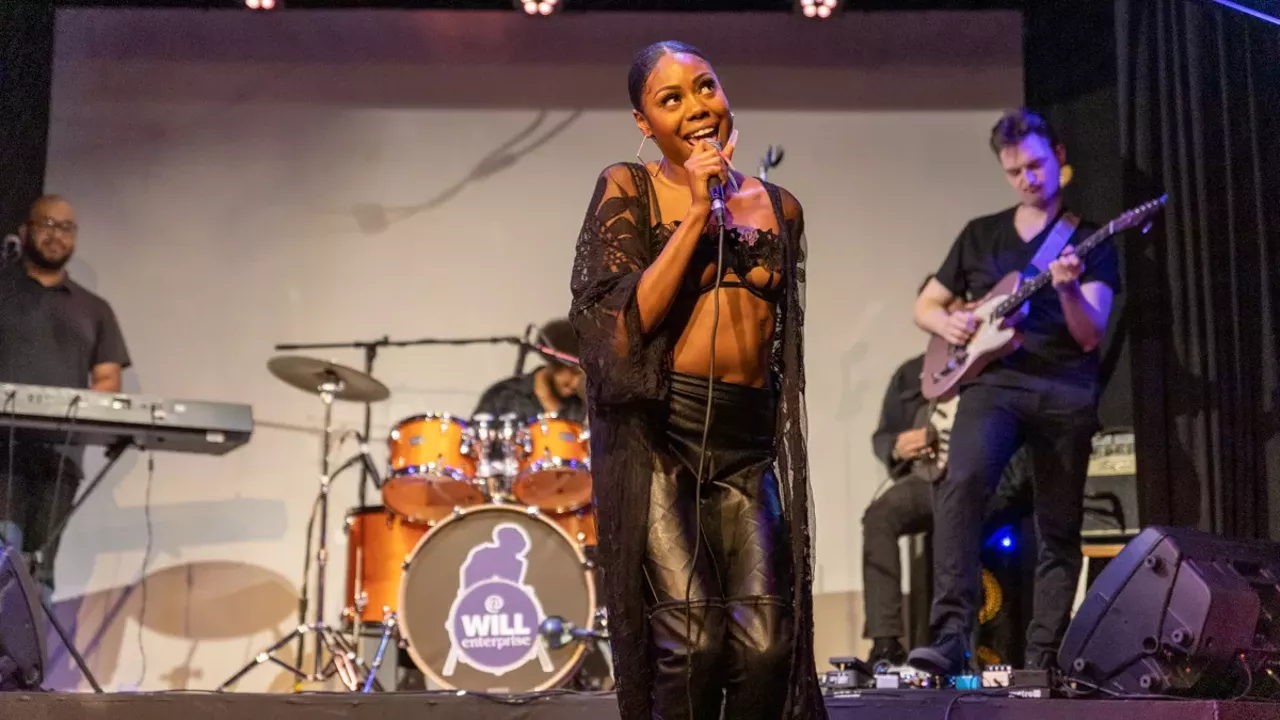 Image: The snow didn't stop things from heating up at the Rouge Reveal burlesque show [NSFW PHOTOS]