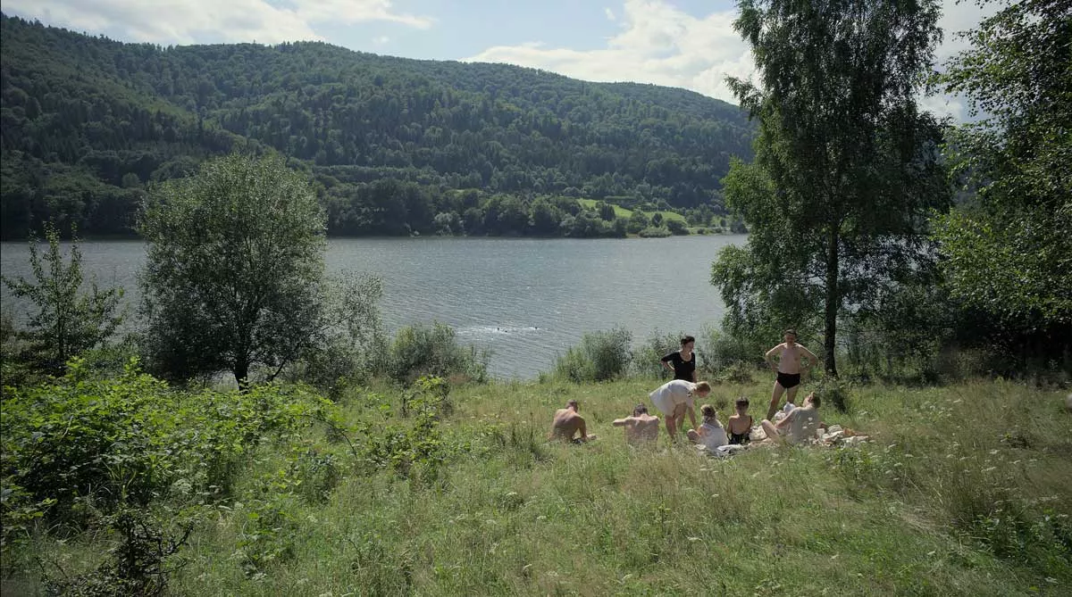 Image: Sandra Hüller and Christian Friedel are ordinary Germans enjoying the fresh air.