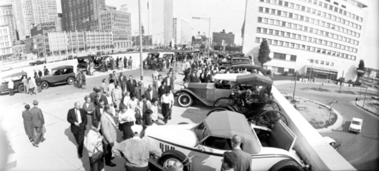 Antique cars on display outside Cobo Center, 1960s. Photos courtesy of Virtual Motor City.