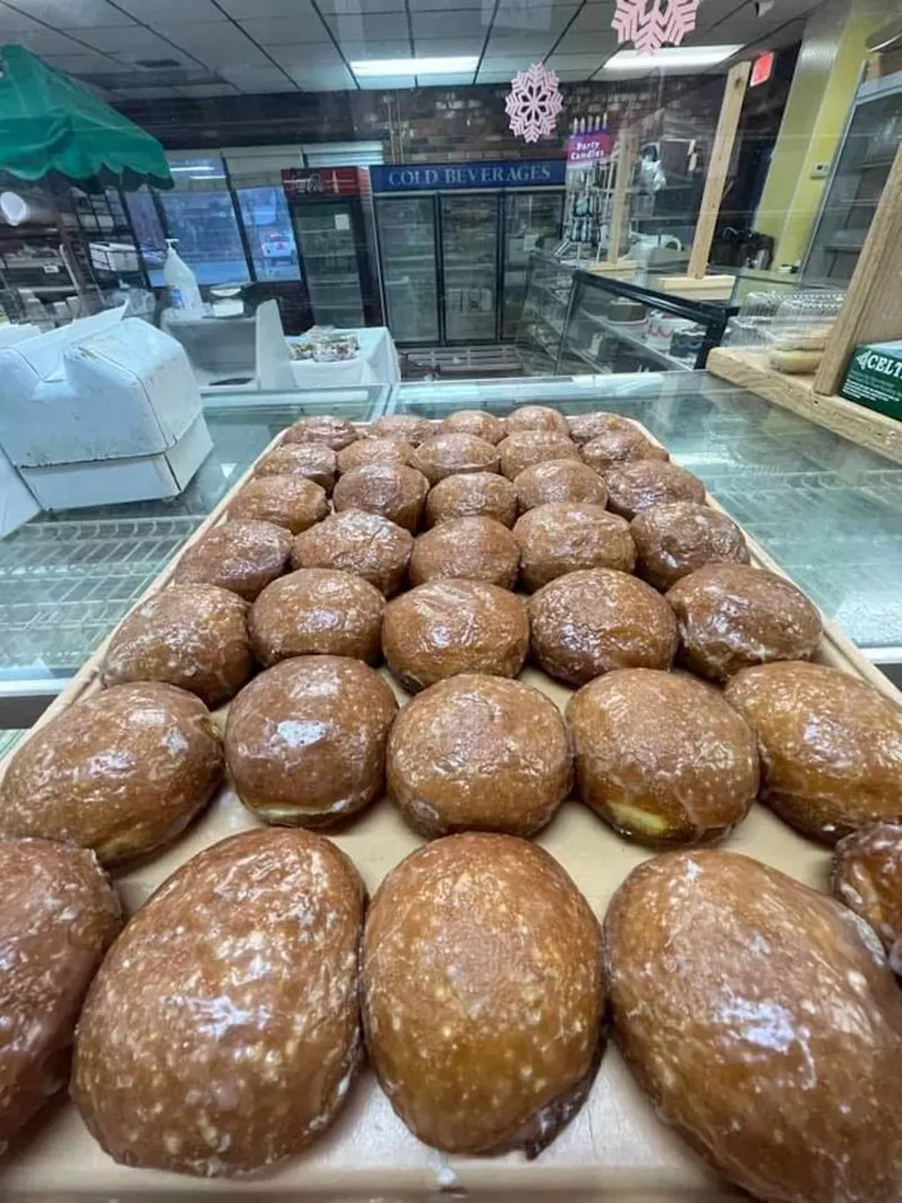 Bartz Bakery 1532 N. Telegraph Rd., Dearborn 313-562-0986; bartzbakery.com For paczki in Dearborn, try Bartz Bakery, which usually offers a variety of flavors from chocolate to blueberry and classic custard.