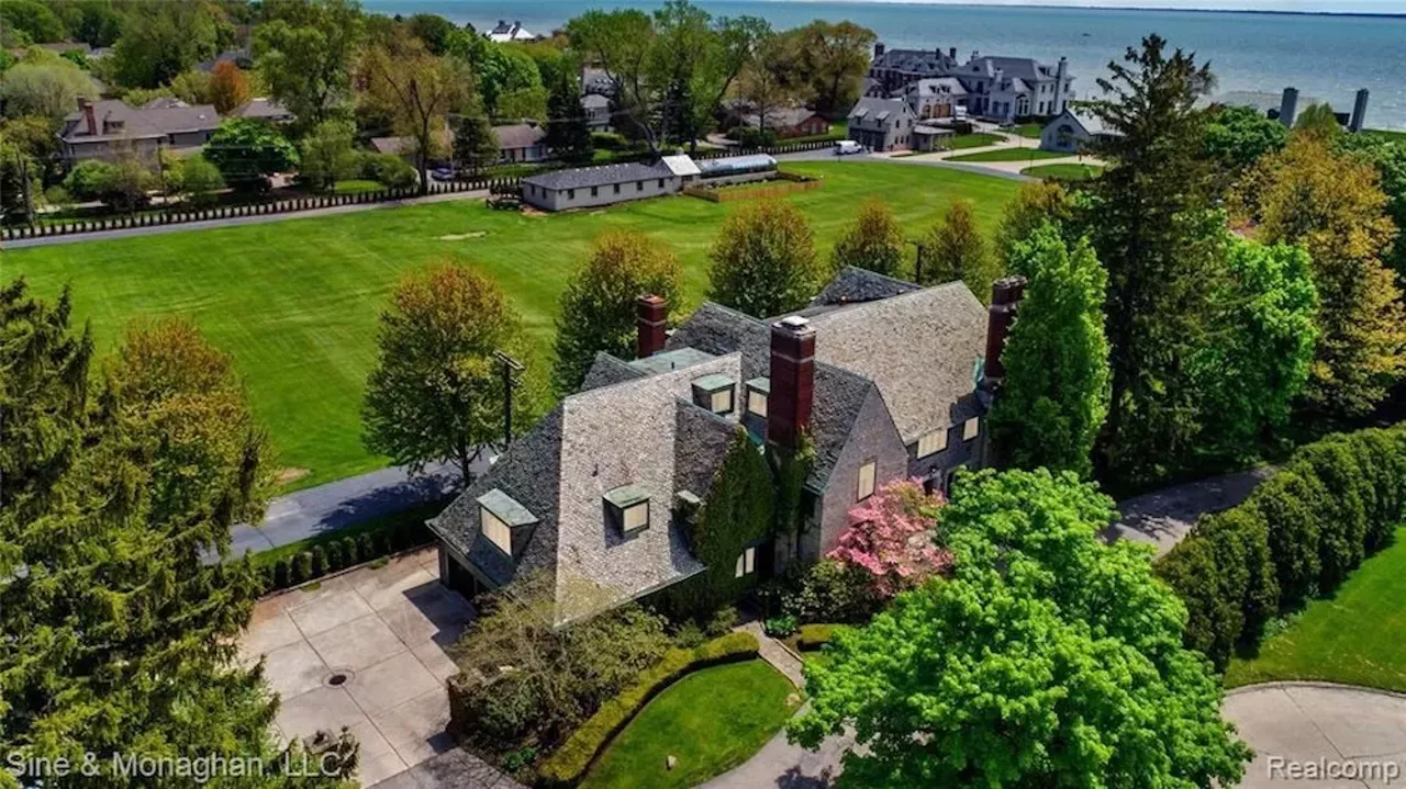 This 1.39 million Grosse Pointe Park home built by architect Wallace
