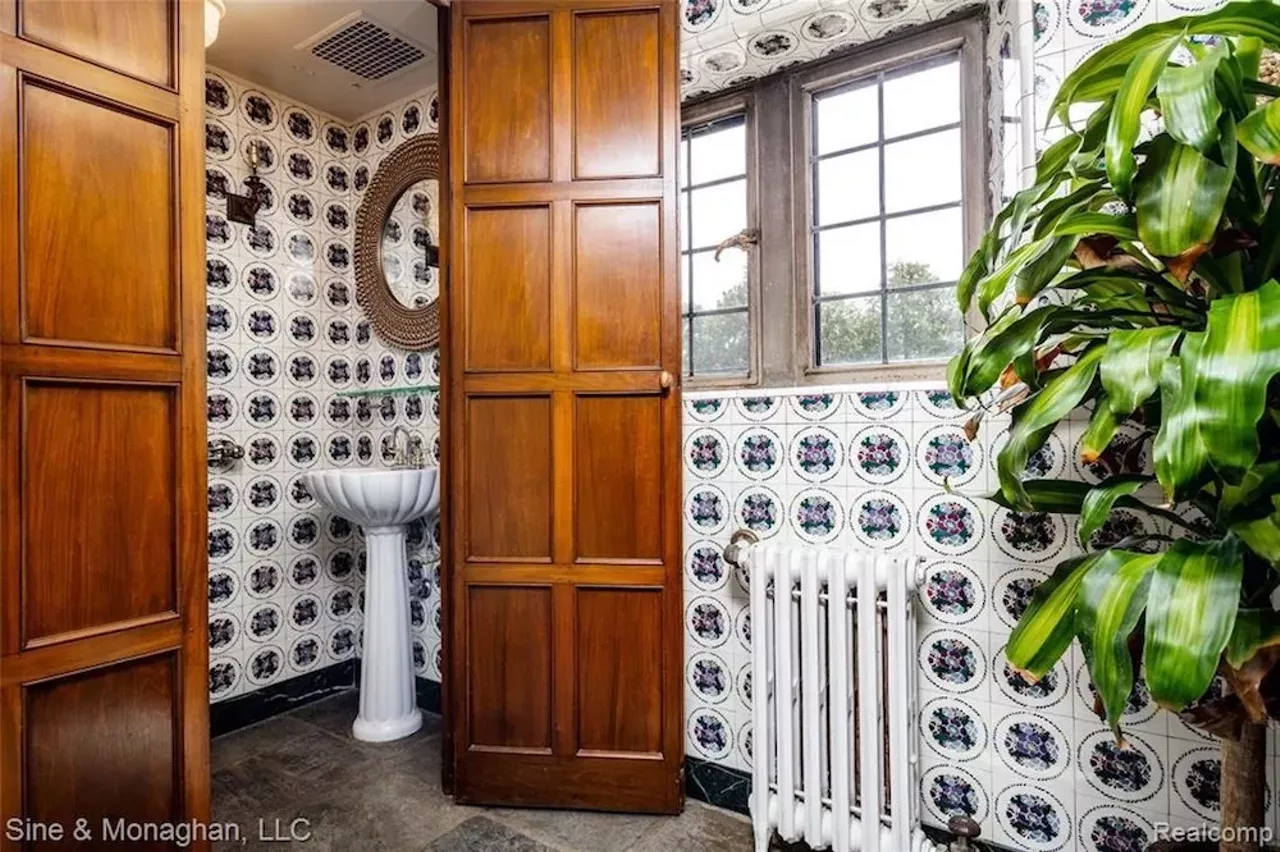 Image: This $1.39 million Grosse Pointe Park home built by architect Wallace Frost has several selfie-worthy tiled bathrooms &#151;&nbsp;let's take a tour