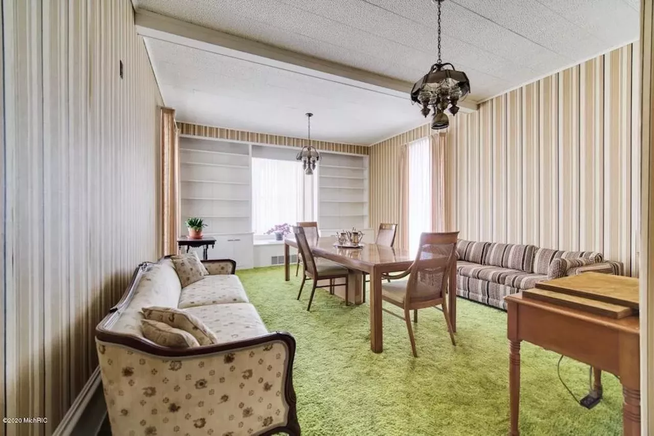Image: This 145-year-old house in Manistee has a shagadelic carpet situation