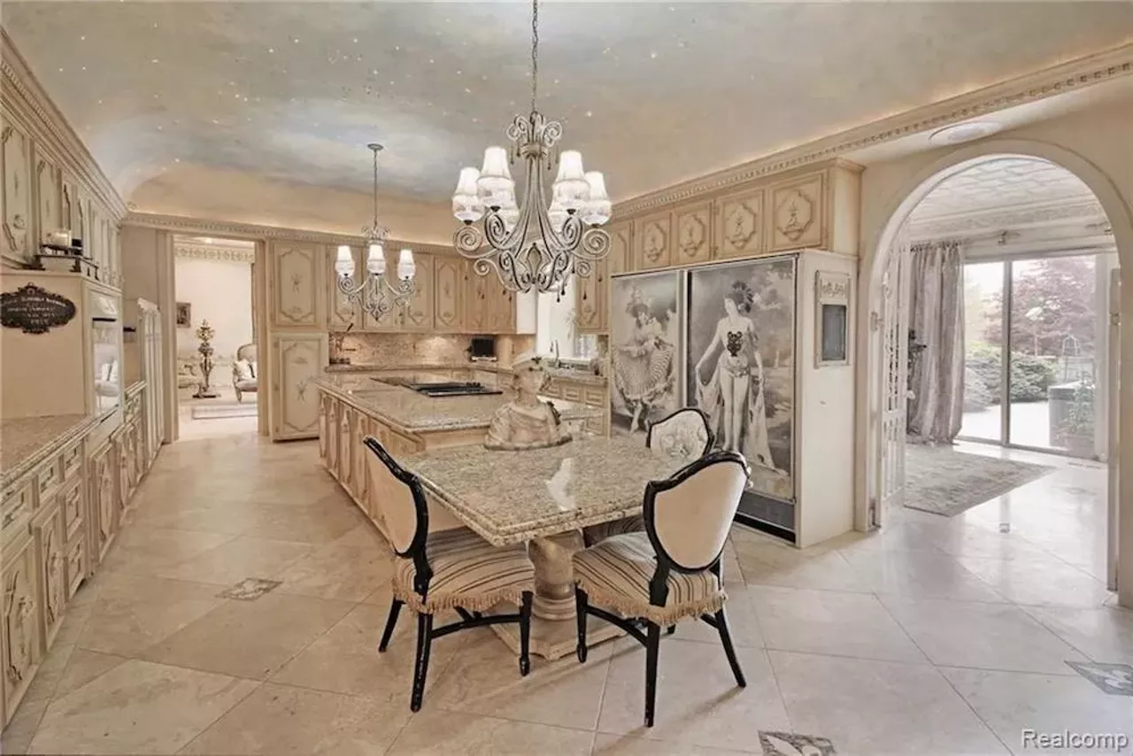 Image: This $1.9 million chateau in Grand Blanc has big Marie Antoinette energy &#151; let's take a tour