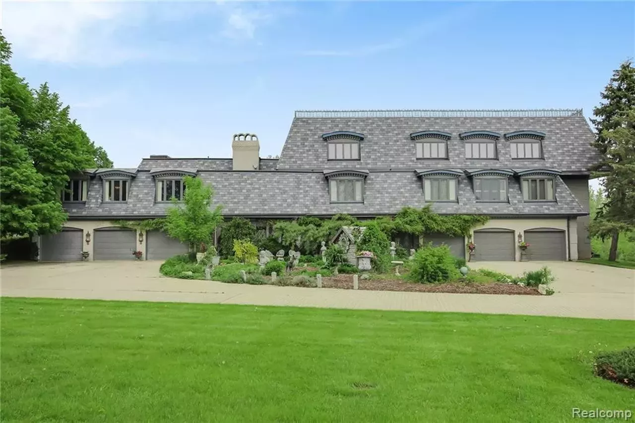 Image: This $1.9 million chateau in Grand Blanc has big Marie Antoinette energy &#151; let's take a tour