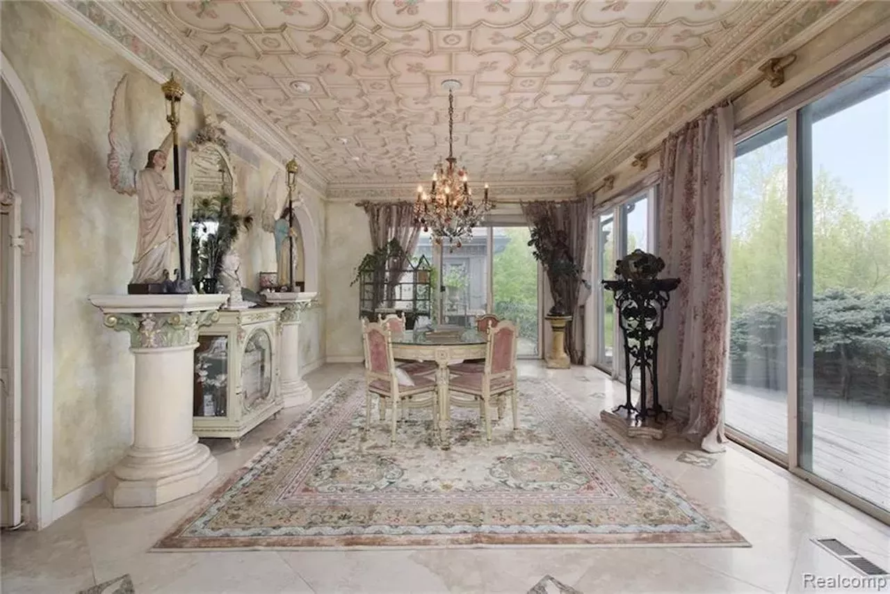 Image: This $1.9 million chateau in Grand Blanc has big Marie Antoinette energy &#151; let's take a tour