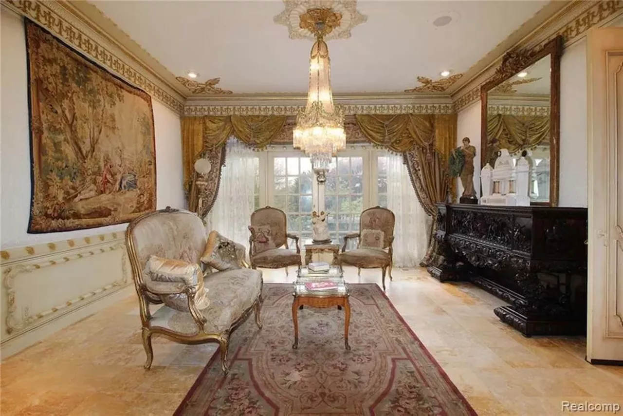 Image: This $1.9 million chateau in Grand Blanc has big Marie Antoinette energy &#151; let's take a tour