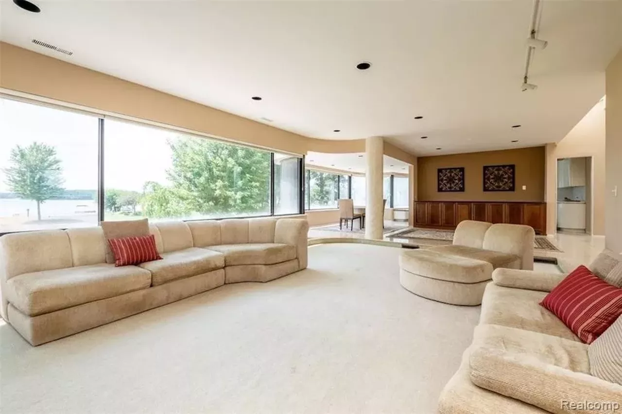 Image: This $2.25 million metro Detroit house is beige AF