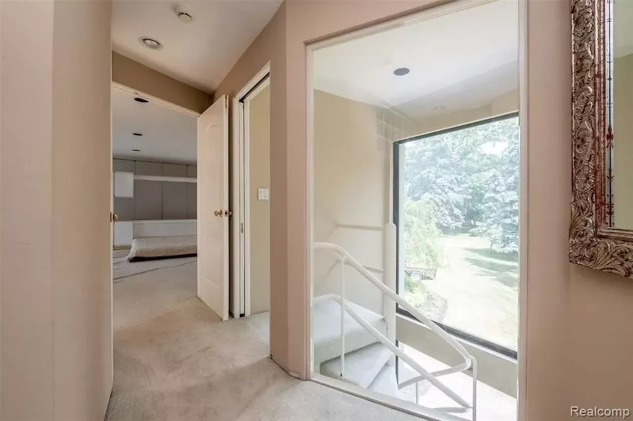 Image: This $2.25 million metro Detroit house is beige AF