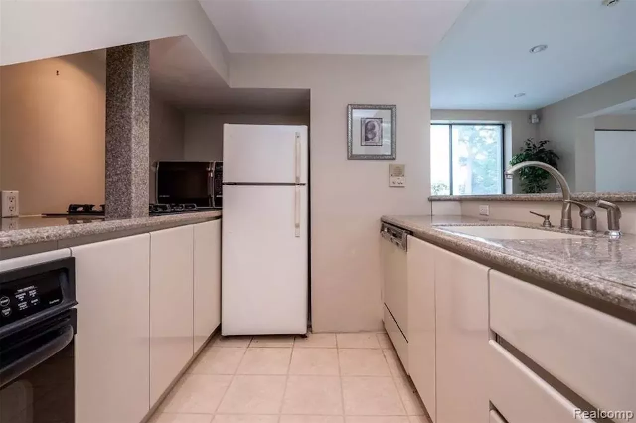 Image: This $2.25 million metro Detroit house is beige AF