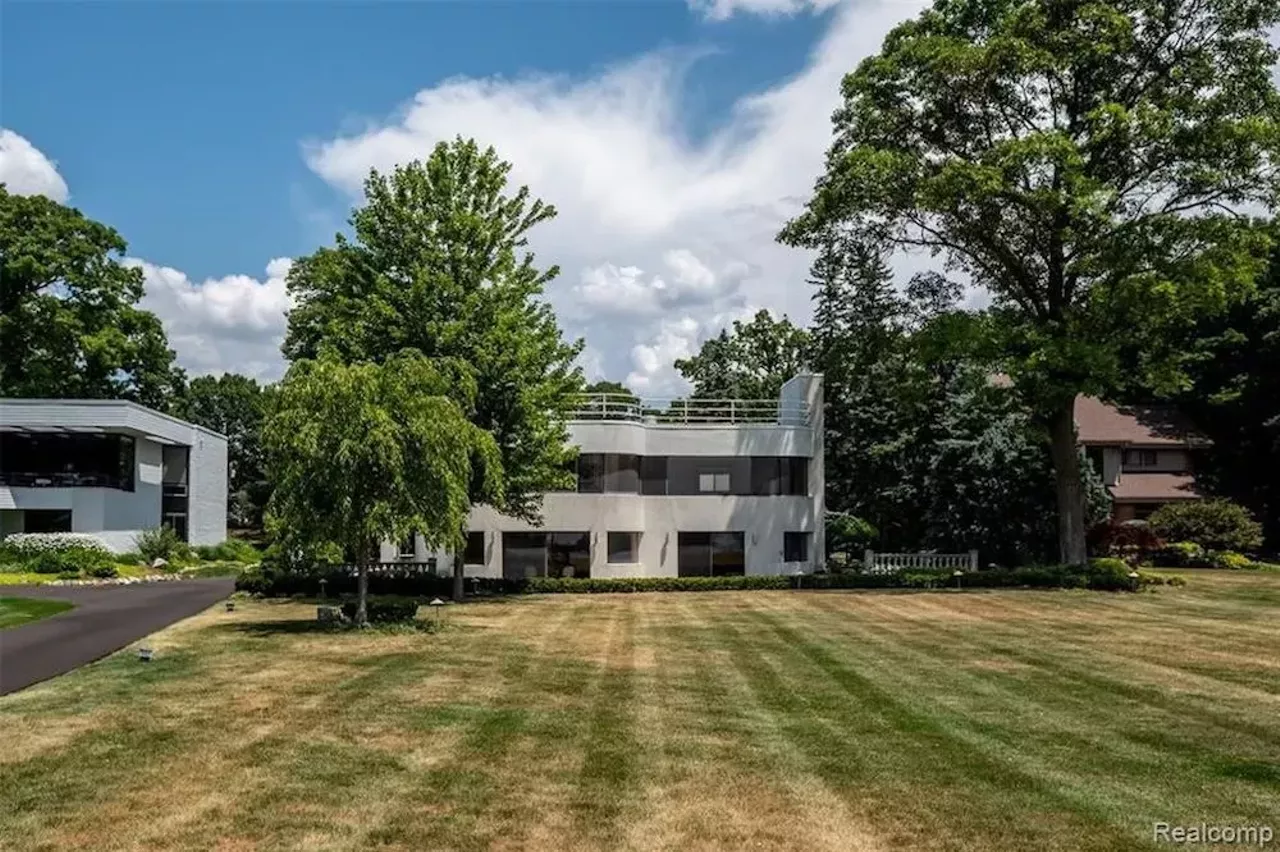 Image: This $2.25 million metro Detroit house is beige AF