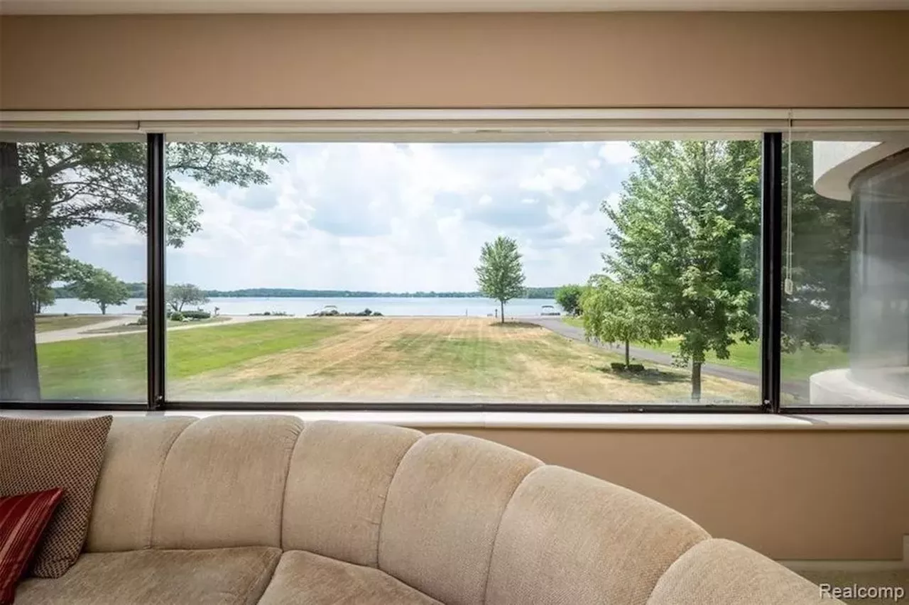 Image: This $2.25 million metro Detroit house is beige AF