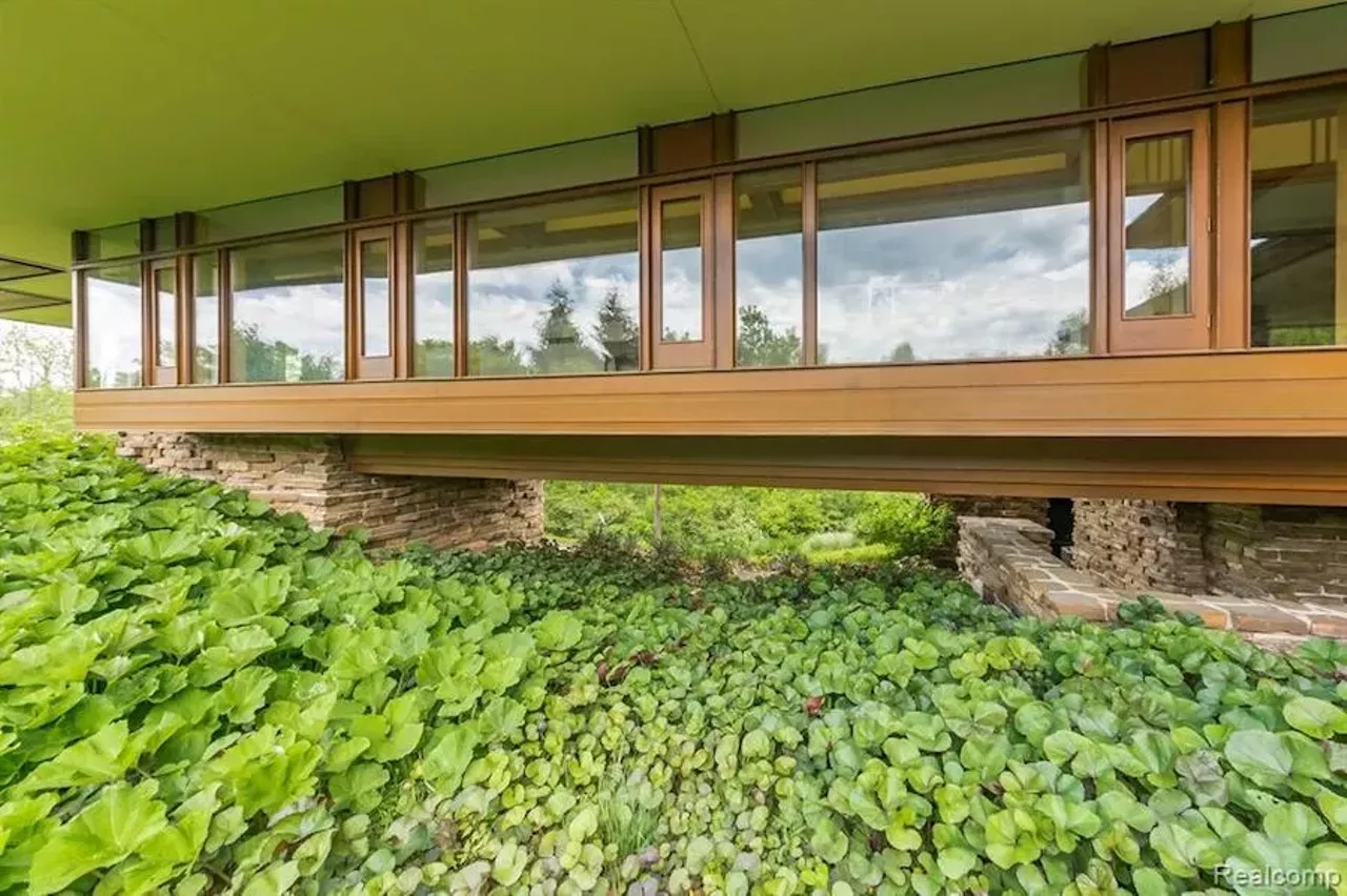 Image: This $3.67 million Carl D. Gilmore-designed Ann Arbor home sits on 15 secluded acres