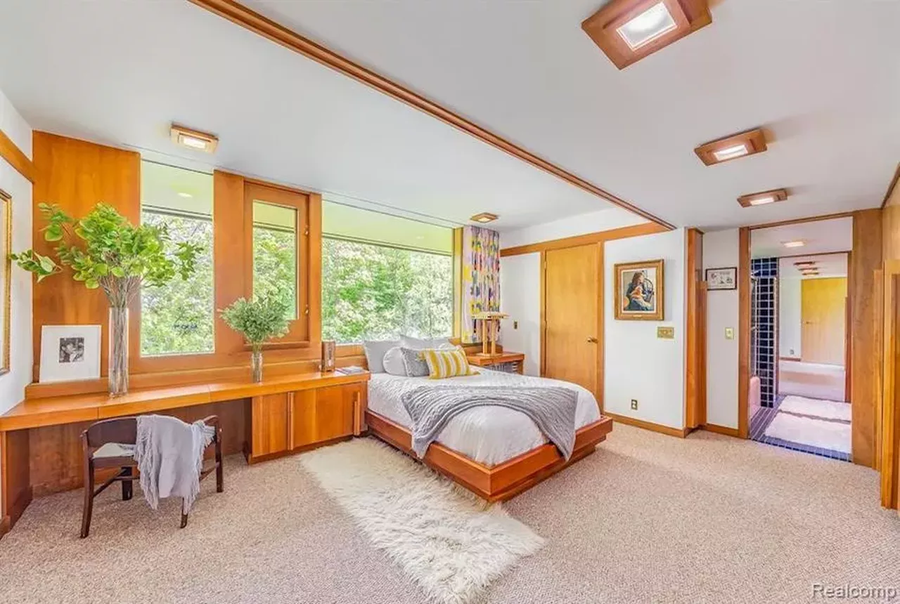 Image: This $3.67 million Carl D. Gilmore-designed Ann Arbor home sits on 15 secluded acres