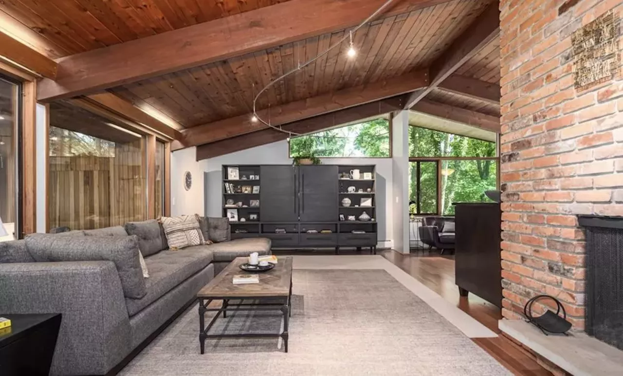 Image: This $585k zen AF Ann Arbor home has a pergola and koi pond