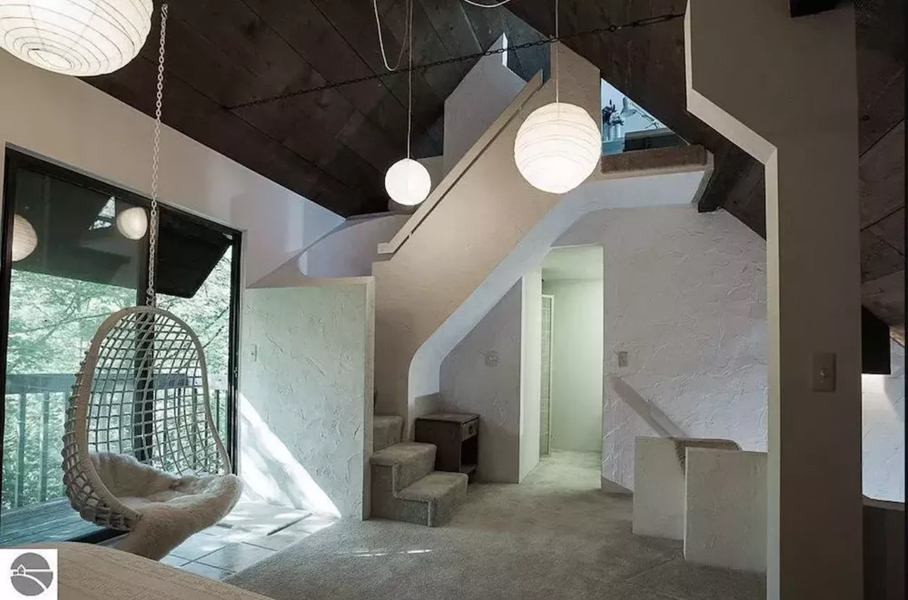 Image: This $750k Northern Michigan house is an architectural labyrinth &#151;&nbsp;let's take a tour