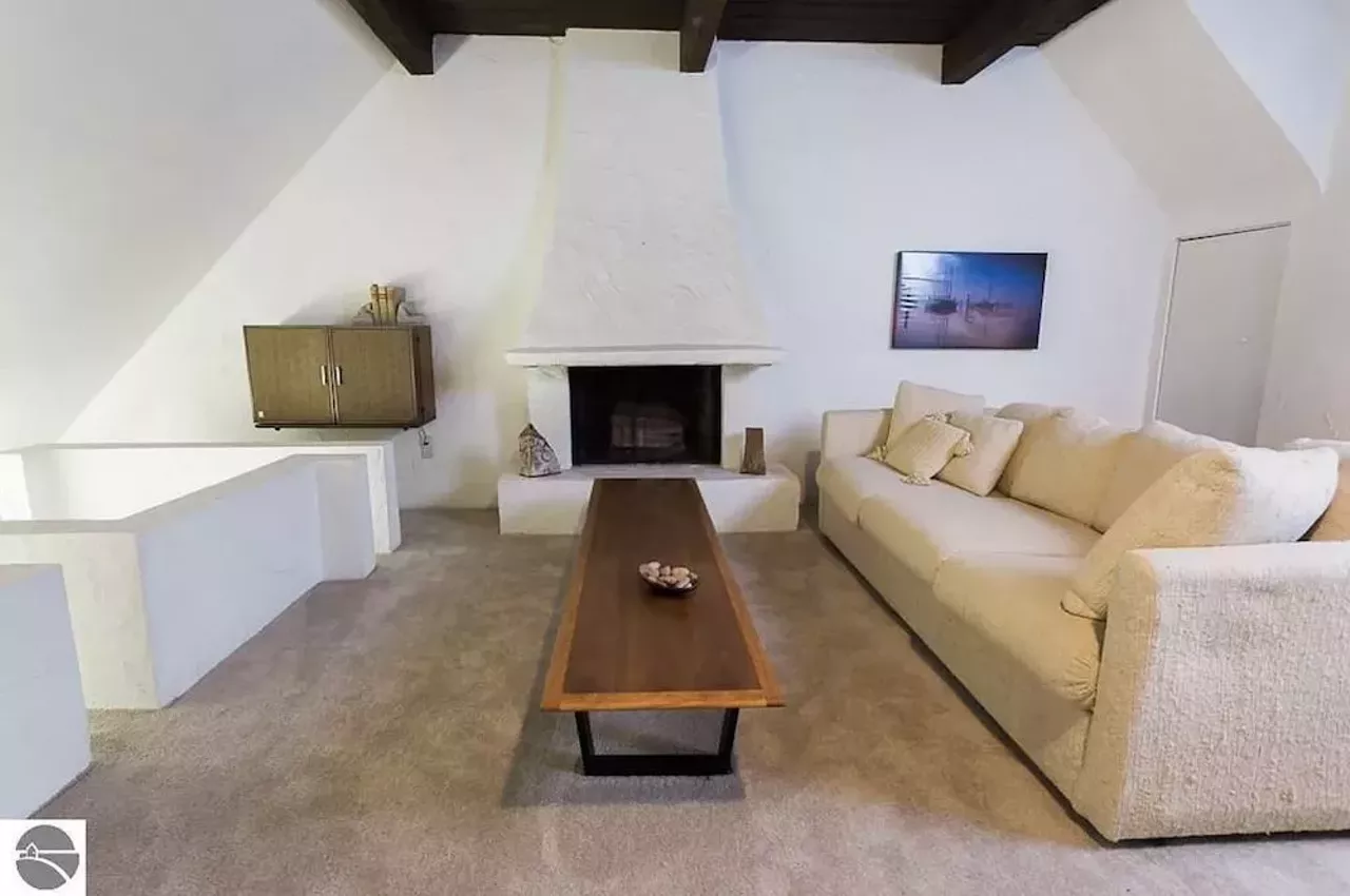Image: This $750k Northern Michigan house is an architectural labyrinth &#151;&nbsp;let's take a tour