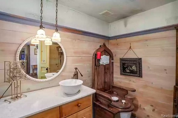 This $979K metro Detroit home has a literal throne for a toilet
