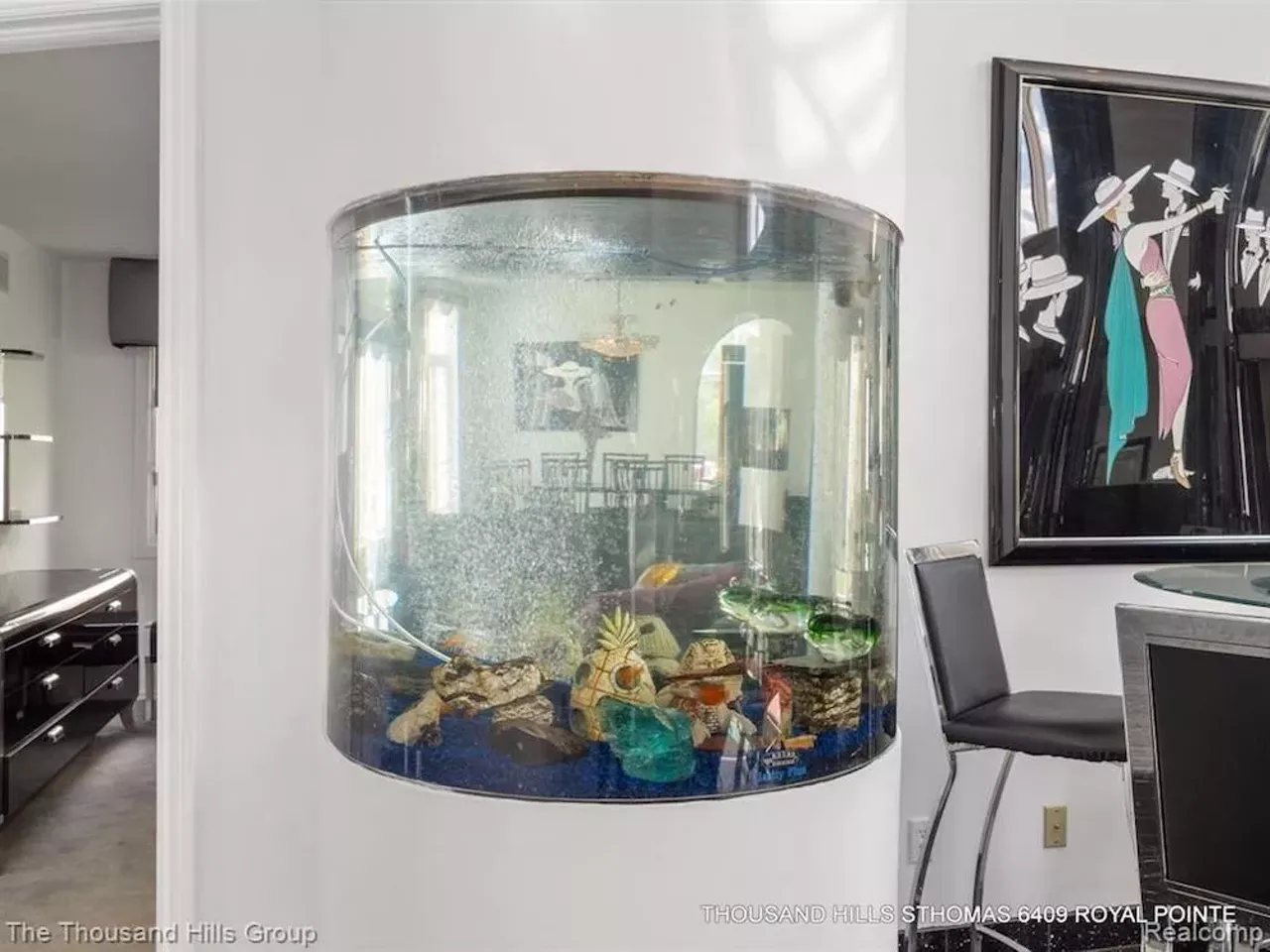 Image: This $979k West Bloomfield estate has '90s mall vibes &#151;&nbsp; and it has built-in aquariums