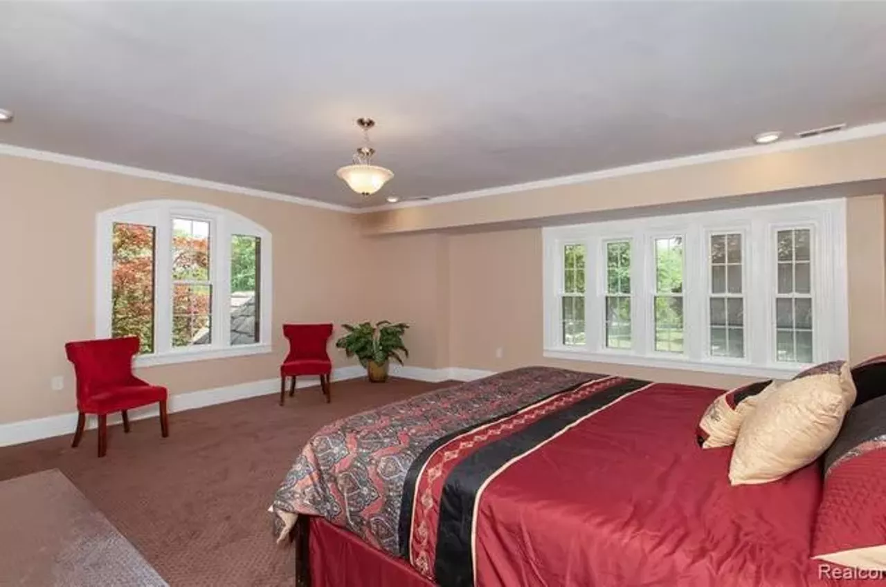Image: This Boston-Edison house features a rare historic fountain room