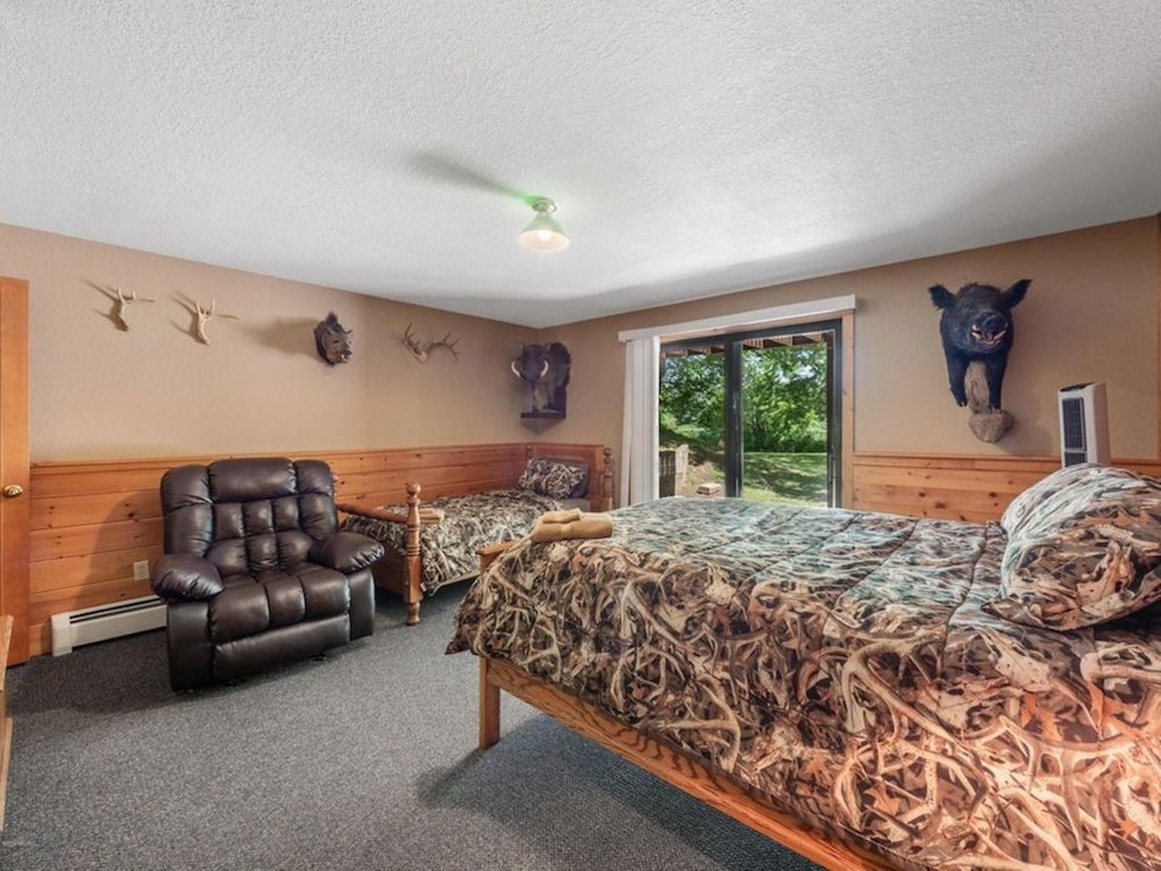 This creepy $2.65 million hunting lodge filled with taxidermy in western Michigan could be new MAGA HQ