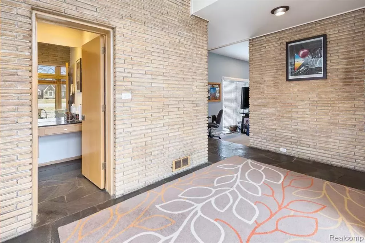 Image: This Detroit mid-century modern house has hidden perks inside [PHOTOS]