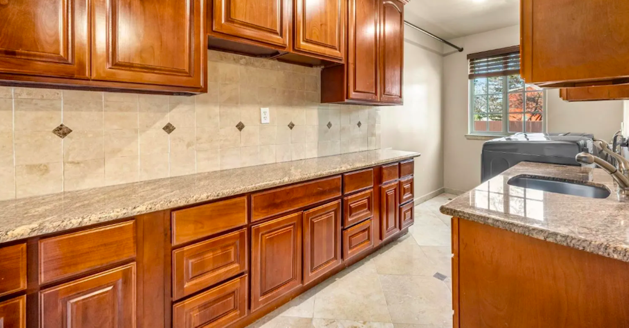 Image: This Detroit Pistons player is selling his Sacremento home complete with a full basketball court [PHOTOS]