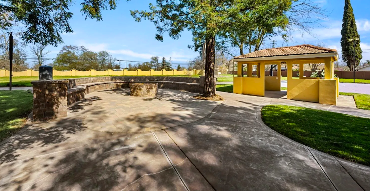Image: This Detroit Pistons player is selling his Sacremento home complete with a full basketball court [PHOTOS]