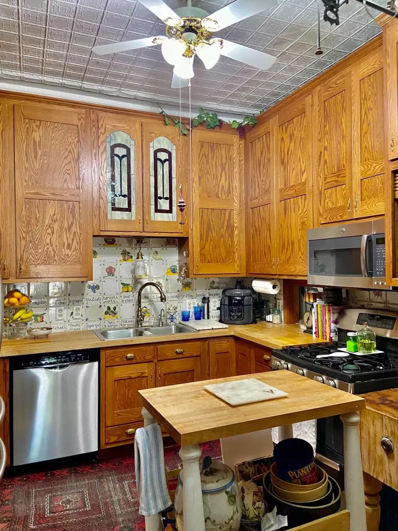 Image: This historic 1896 Victorian home in Gaylord is $425k and is basically grandma's house on steroids &#151; and we want cookies