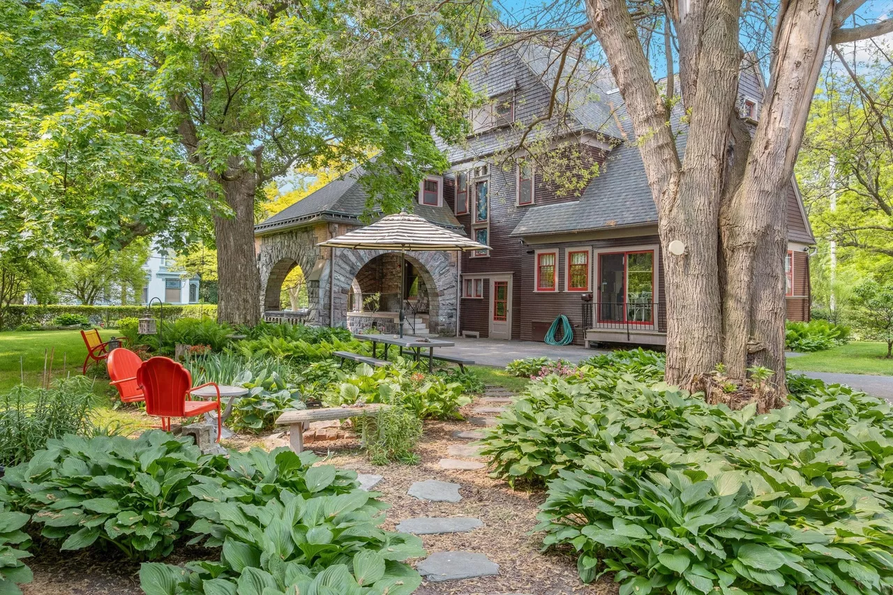 Image: This historic Michigan stone house is beautiful inside and out