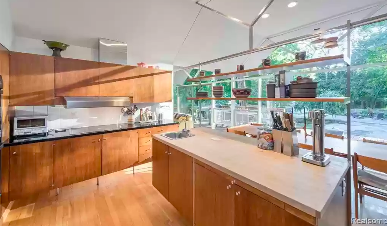 This historic mid-century modern metro Detroit home is listed at $900K