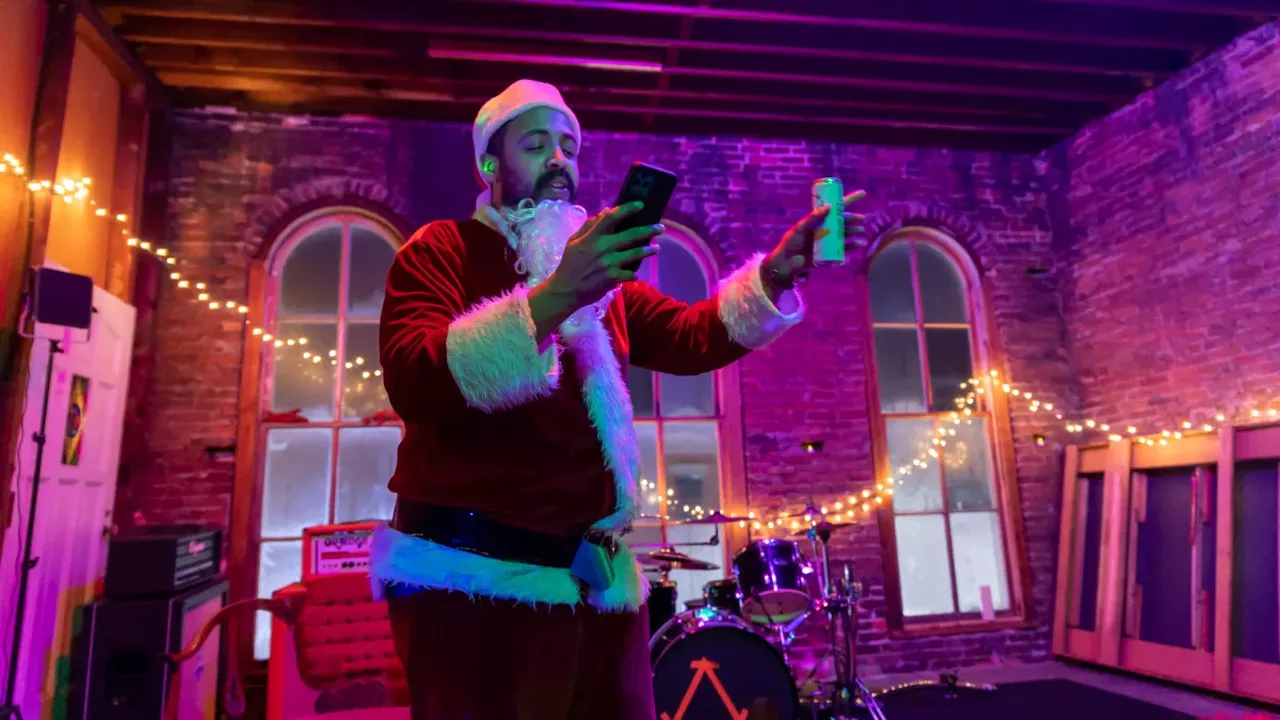 Image: This is one 'Naughty List' that Santa will check twice [PHOTOS]