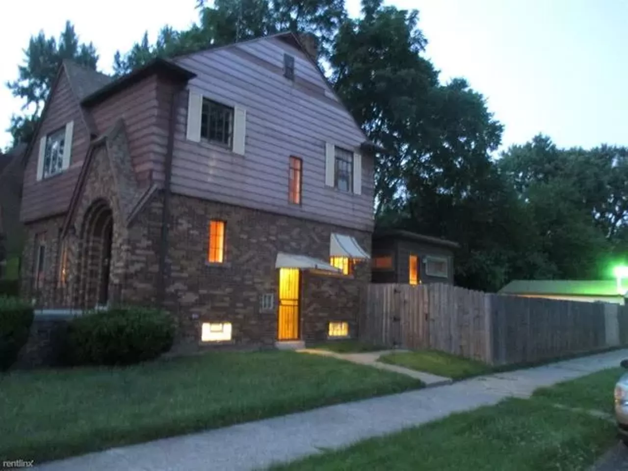  Detroit | $900/month | 3 Beds, 1 Bath 15800 Plainview Avenue (Photo credit: Realtor.com)