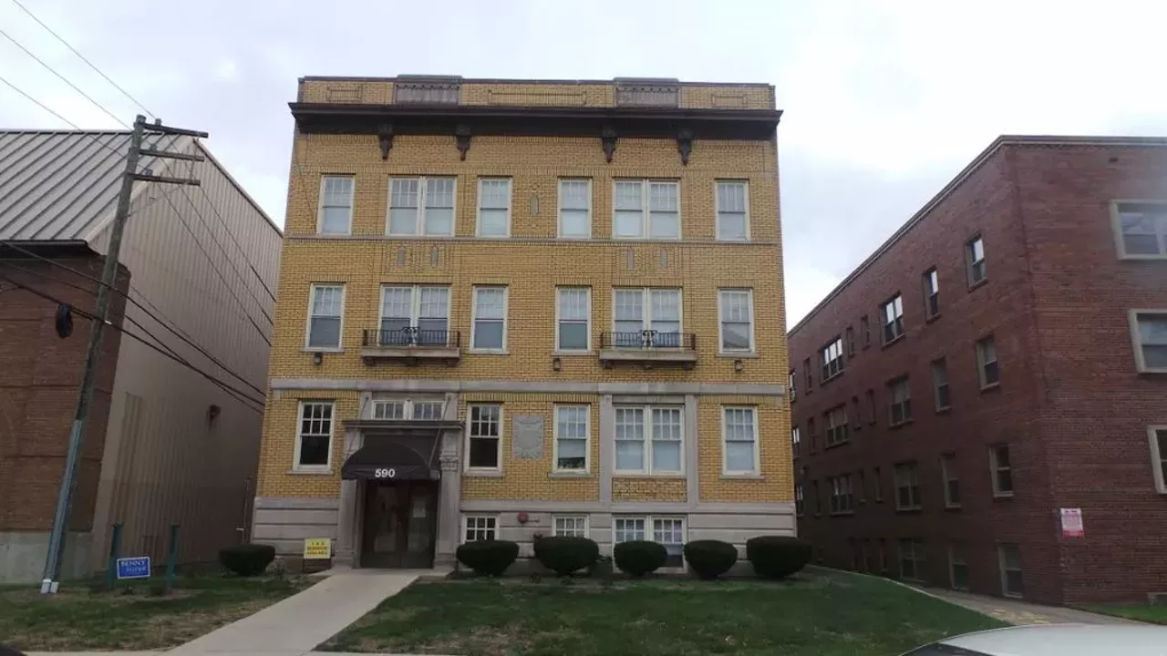  Detroit | $775/month | 2 Beds, 2 Baths 590 Parkview Drive (Photo credit: Realtor.com)
