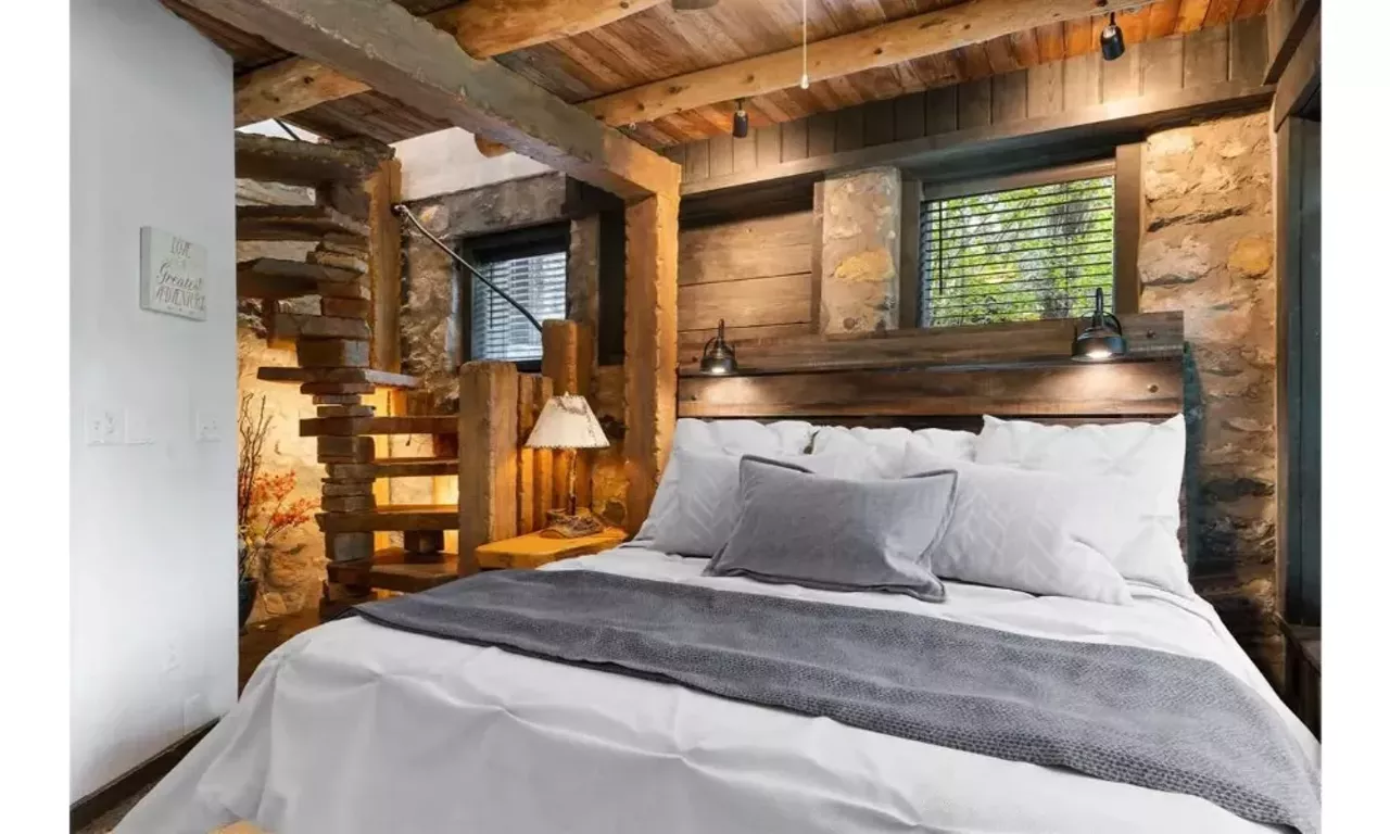 Image: This Michigan house gives off serious cottagecore vibes