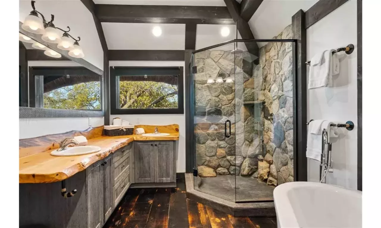 Image: This Michigan house gives off serious cottagecore vibes