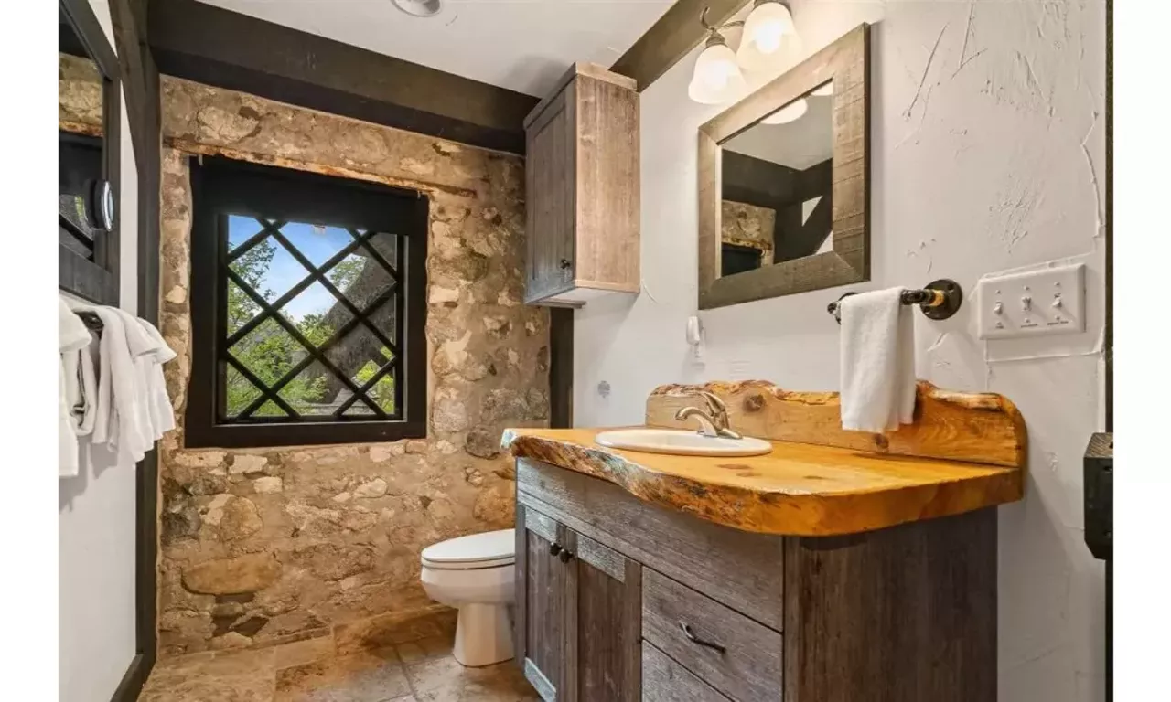 Image: This Michigan house gives off serious cottagecore vibes