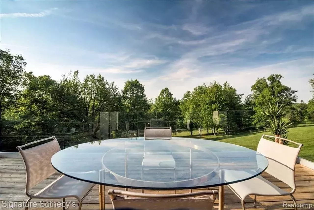 Image: This Michigan house is modern as hell [PHOTOS]