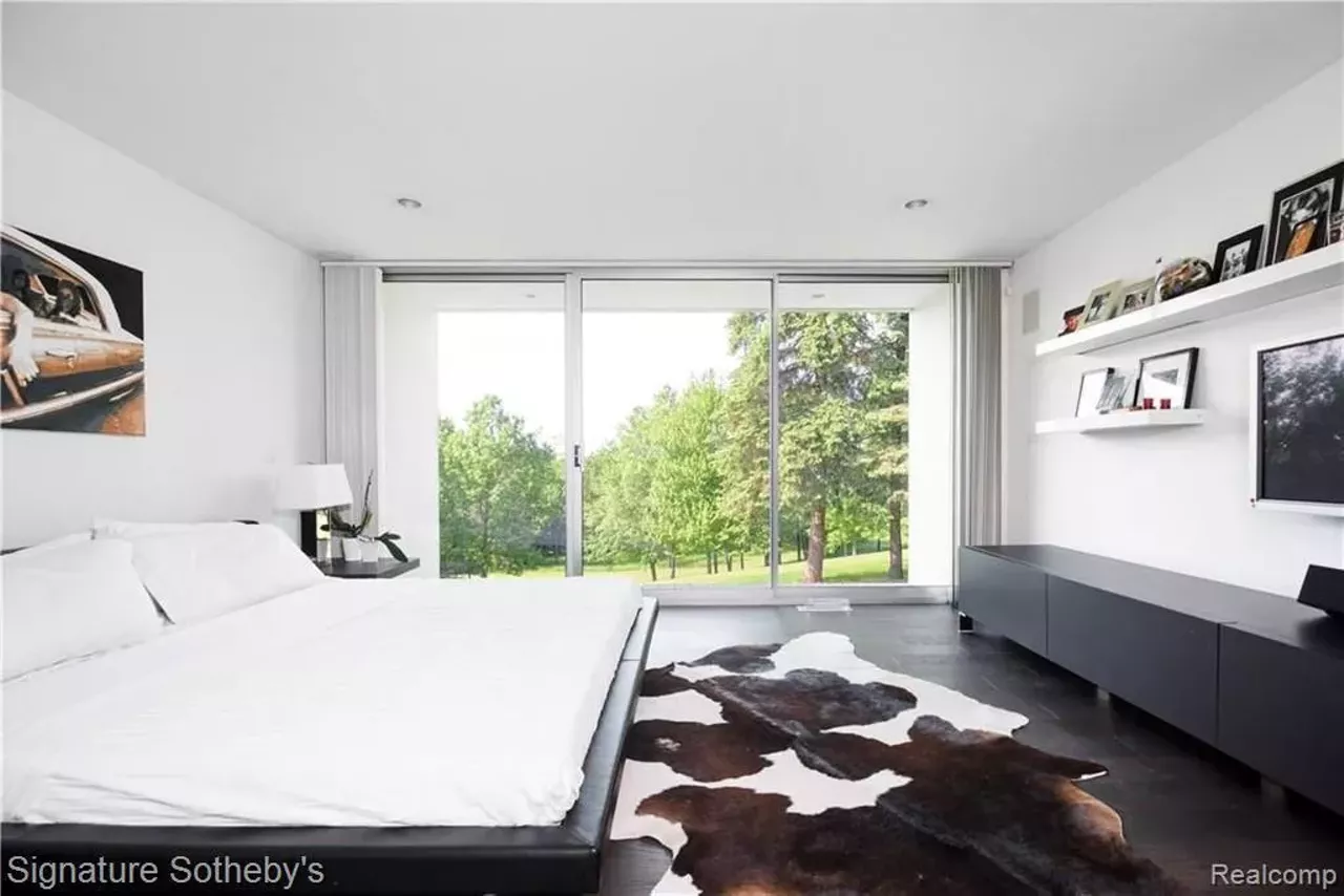 Image: This Michigan house is modern as hell [PHOTOS]